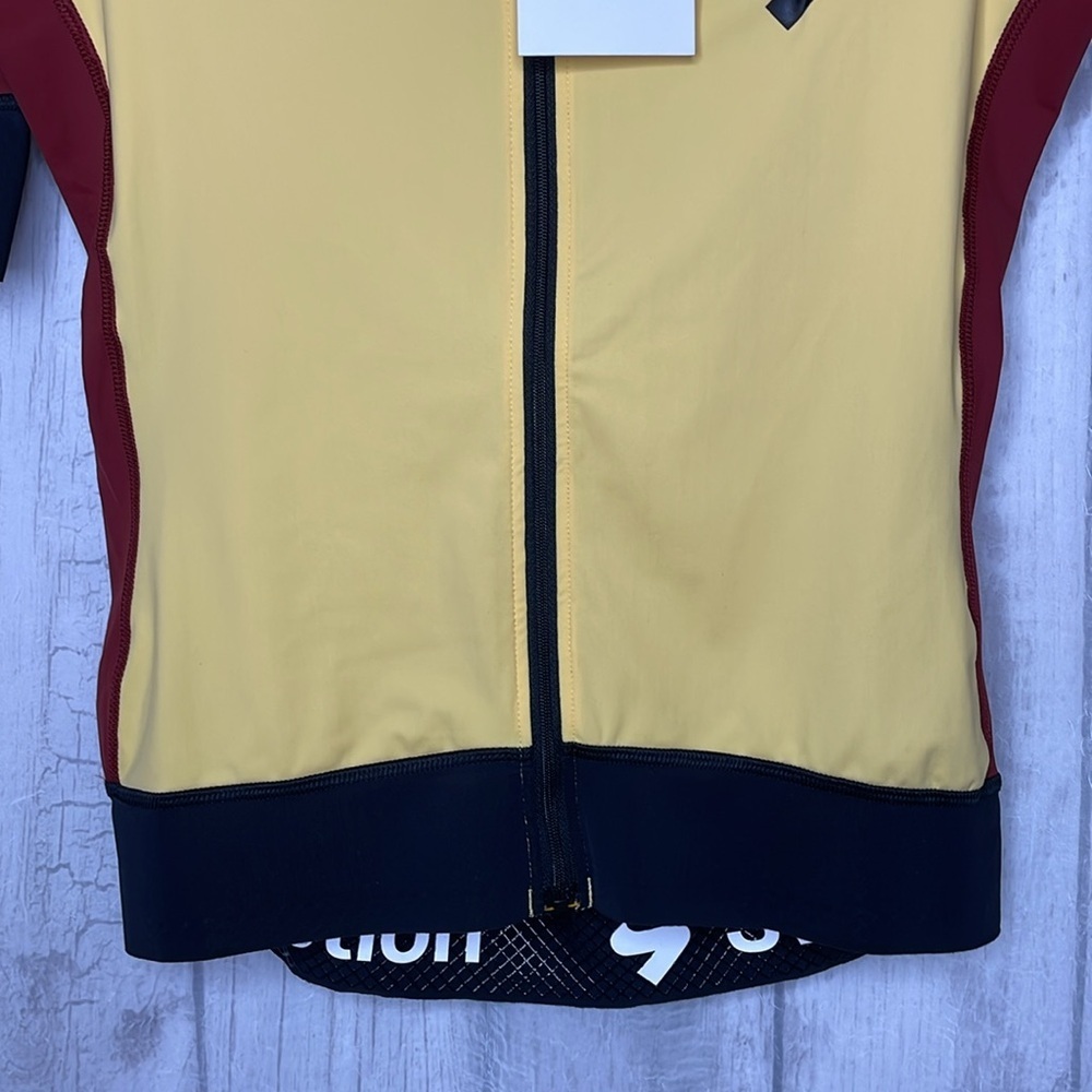 Sweet Protection Bike Jersey.​​ - Picture 3 of 12